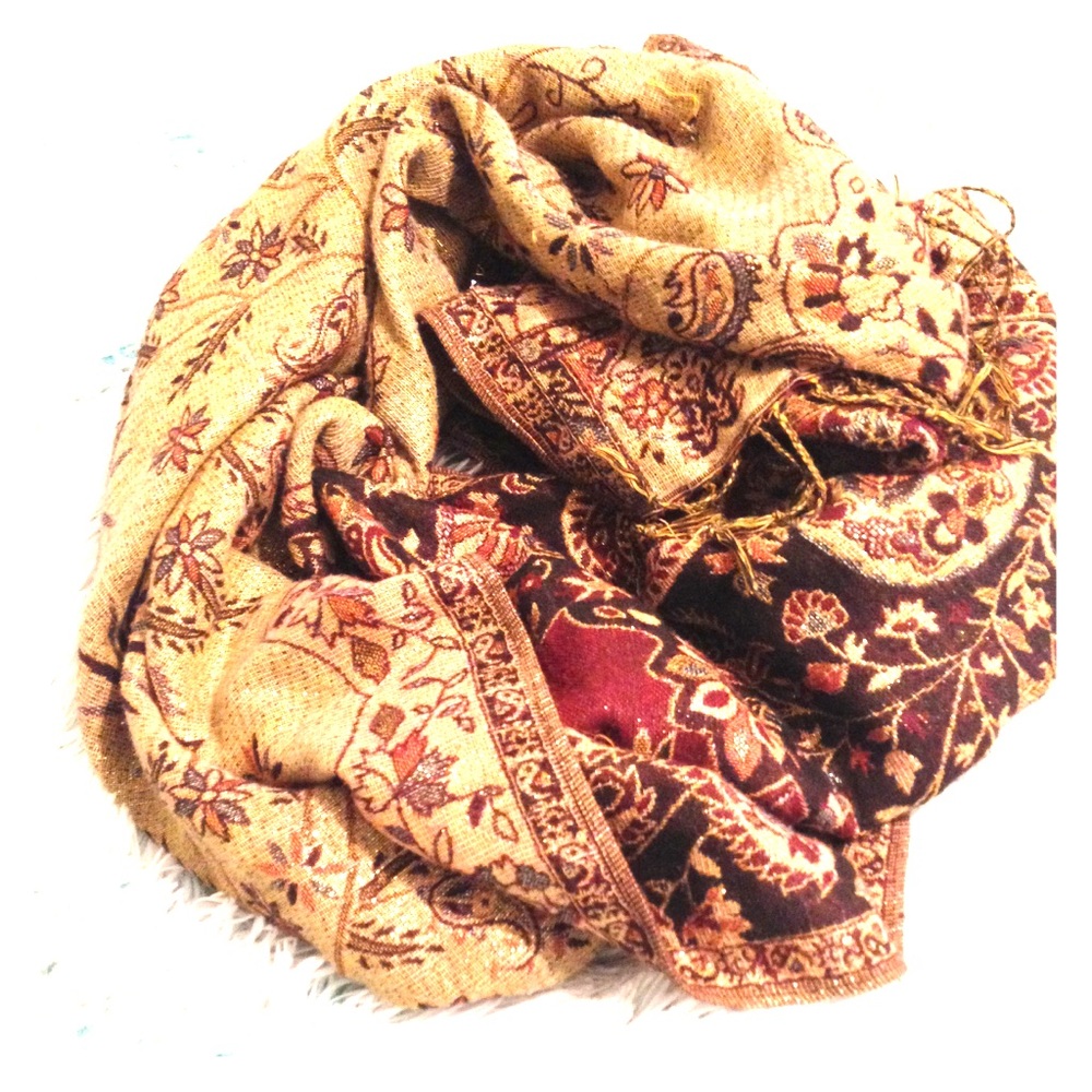 Beautiful print scarf